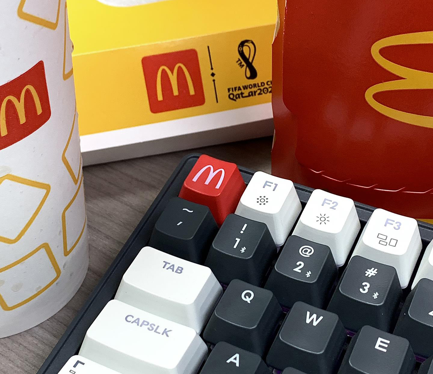 McDonald's Backlit Keycaps OEM Profile R4 R1 Height Keycap for Esc Key ...