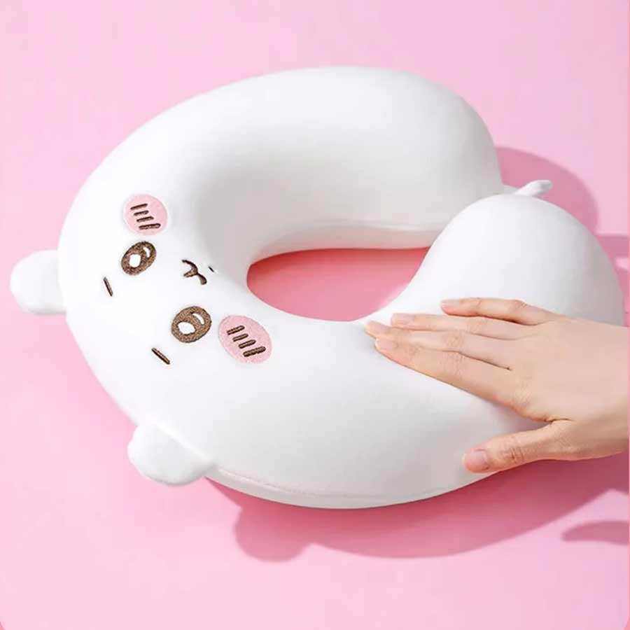 ChiiKawa X Miniso ChiiKawa Hachiware Usagi Neck Pillow Airplane Pi