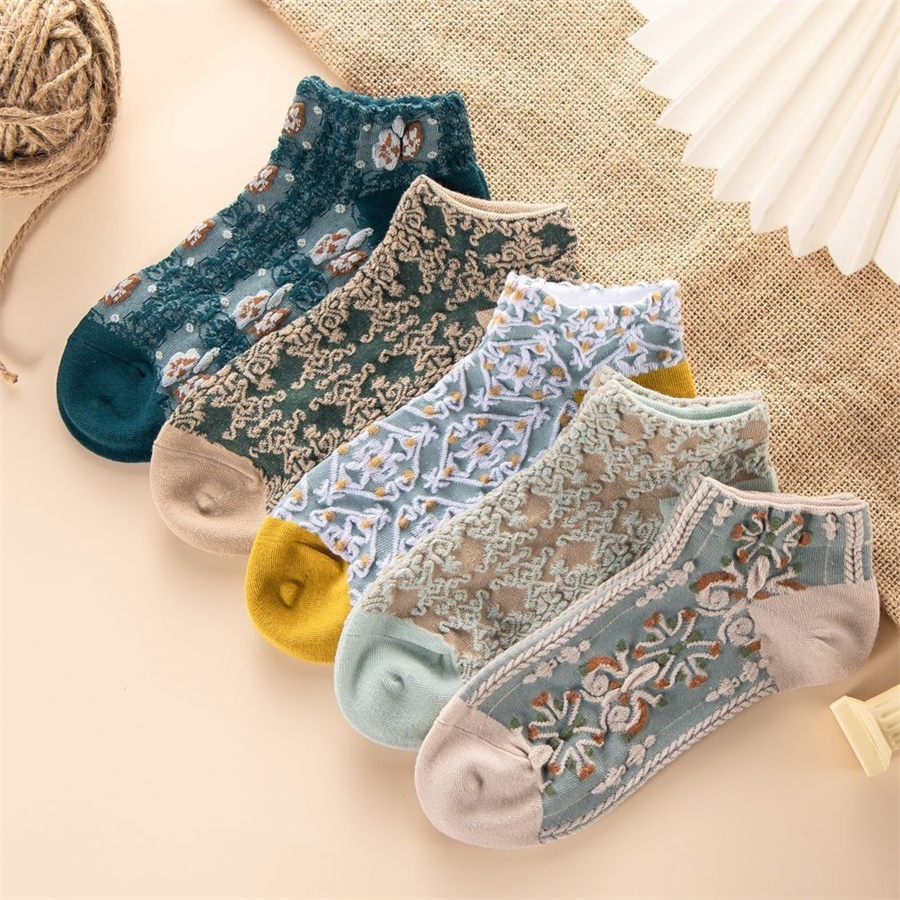 3 Pairs Women Artsy Summer Flower Thin Socks