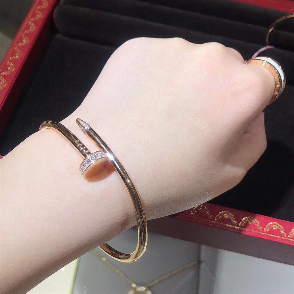 Cartier nail hot sale bracelet cost