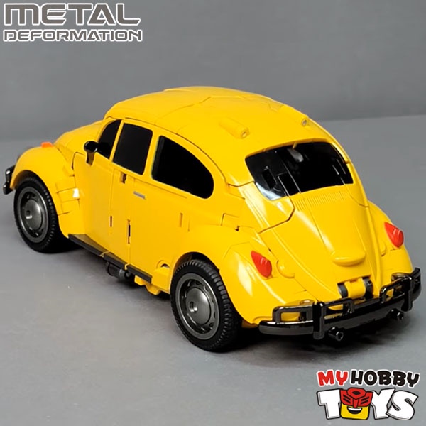 Cyber Era Transformable Robot - CE-01 King Bee Knight ( KO