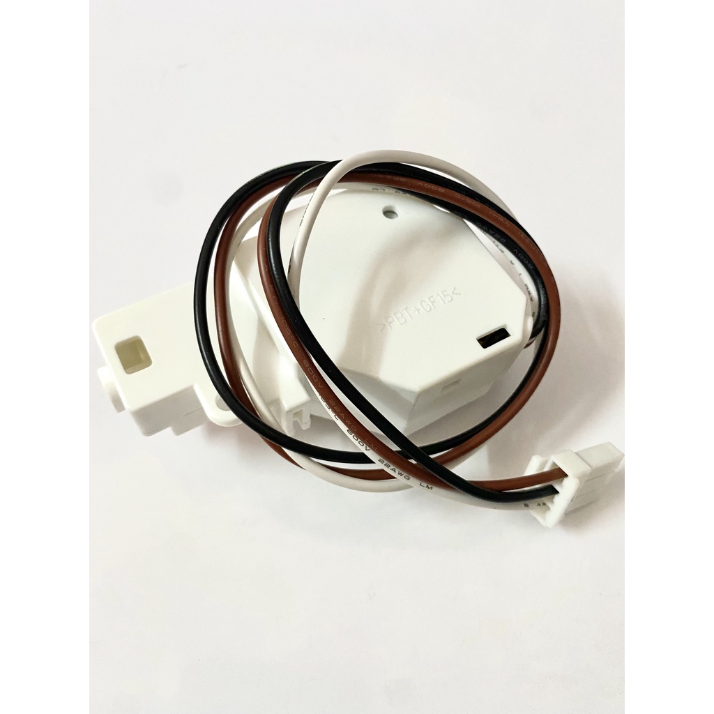 Toshiba Inverter 3Pin Washing Machine Door Switch (Firm Goods