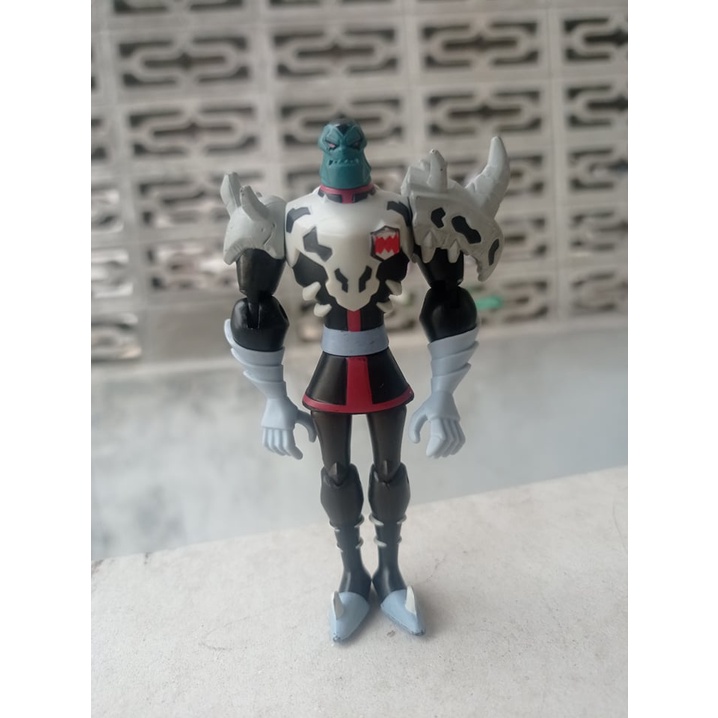 Action Figure Ben 10 Khyber Original Bandai | Shopee Singapore