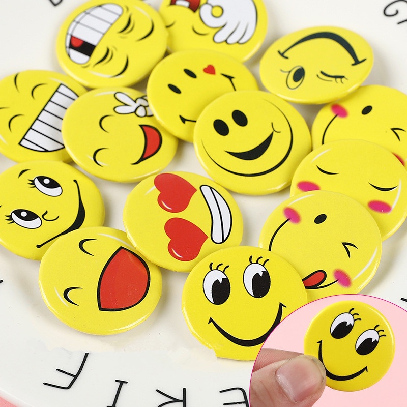 Emoji smiley Badge Pin Brooch kids Birthday Party Favor / lootbag ...