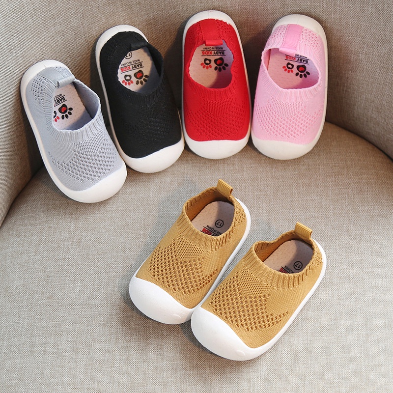 Red bottom sneakers hot sale for kids