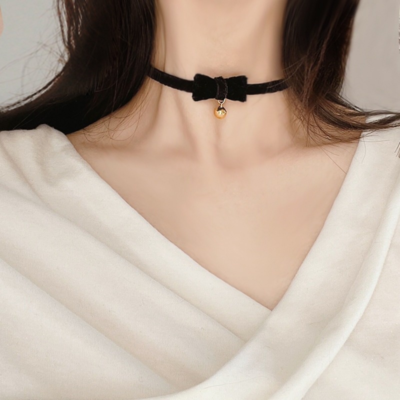 Chokers necklace clearance