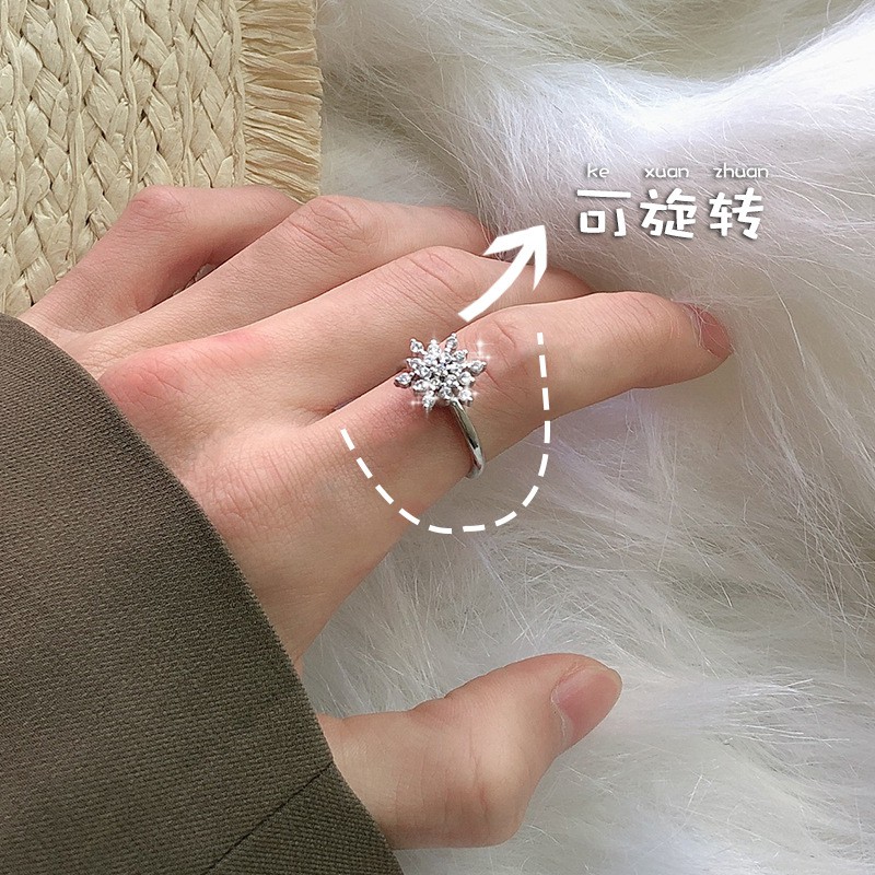 Gold snowflake sale ring