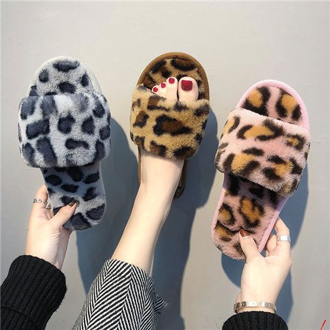 Casual slippers sales for girls