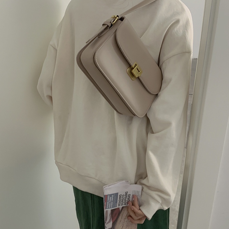 2022 new fashion small square bag niche all-match handbag shoulder messenger bag armpit bag women