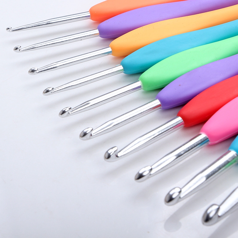 Knitting Tool Crochet Tool Alumina Silicone Soft Handle Candy Color Wool Crochet Suit Wear-resistant Non-slip