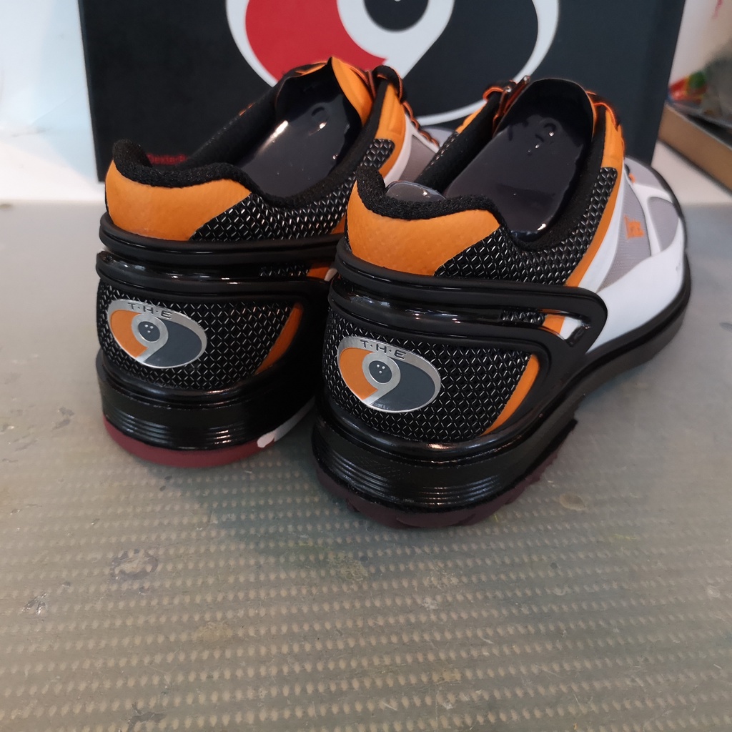 Dexter THE 9 ボウリングシューズ サイズ8 1/2(26.5cm) Dexter THE 9 ボウリングシューズ サイズ8 1/2(26.5cm) Dexter THE 9