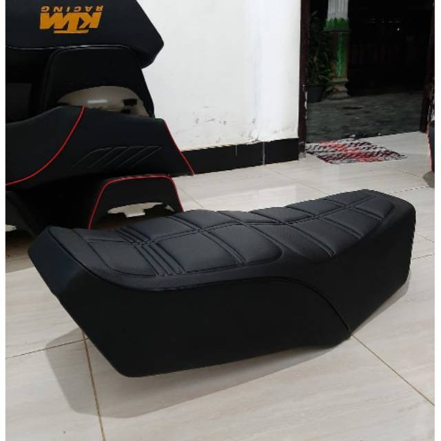 RX KING TAHU SEAT - RX King tofu seat with black trim - RX King tofu ...