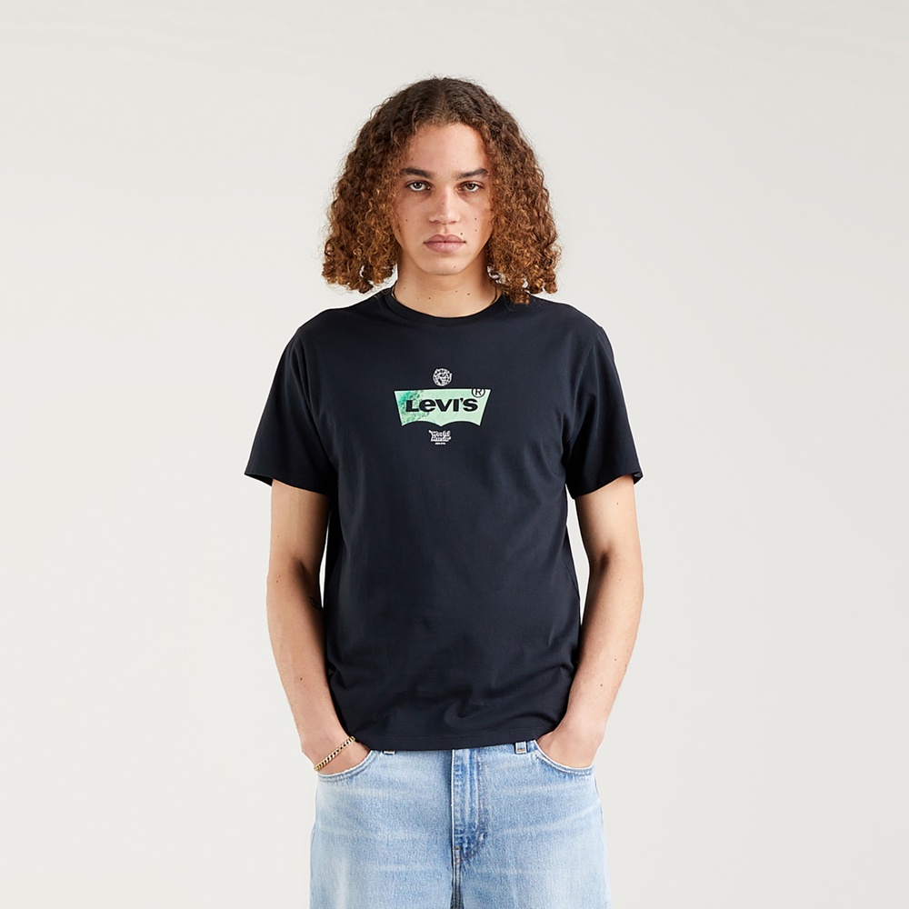 Housemark graphic tee hotsell