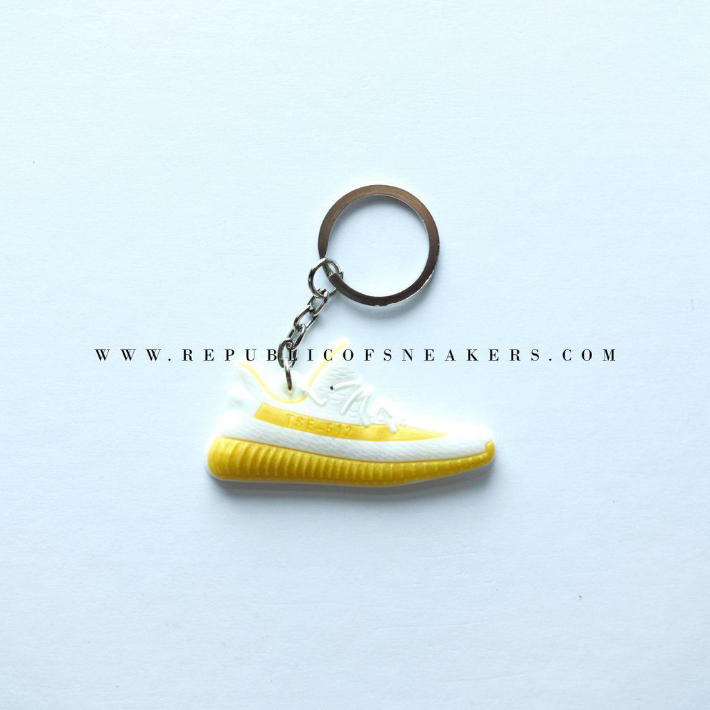 2D KEYCHAIN ADIDAS YEEZY BOOST 350 V2 CUSTOM KEYRING Shopee Singapore