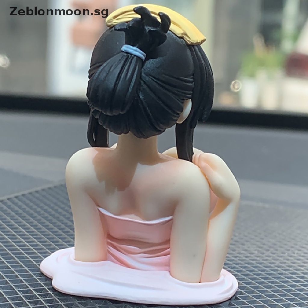 {MOON} 5.5cm Anime Car Desktop Decor Doll Chest Shaking Kanako Figure Model Toys Gifts