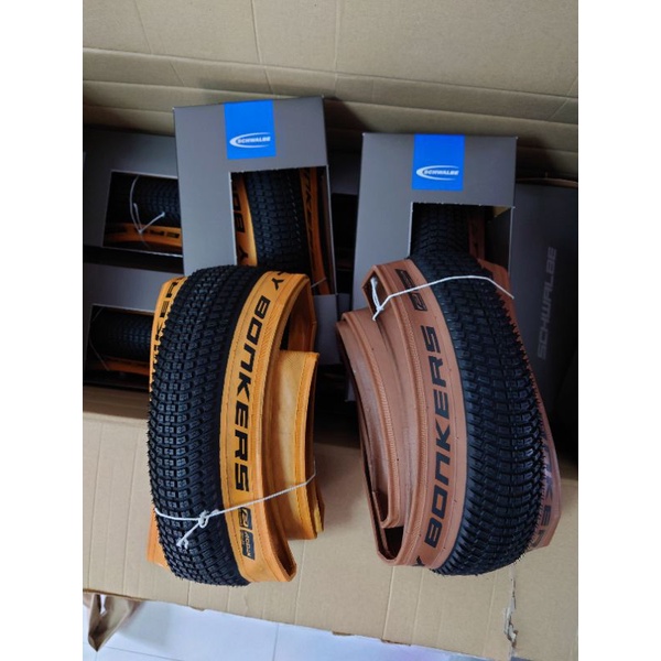 26 inch best sale tan wall tyres