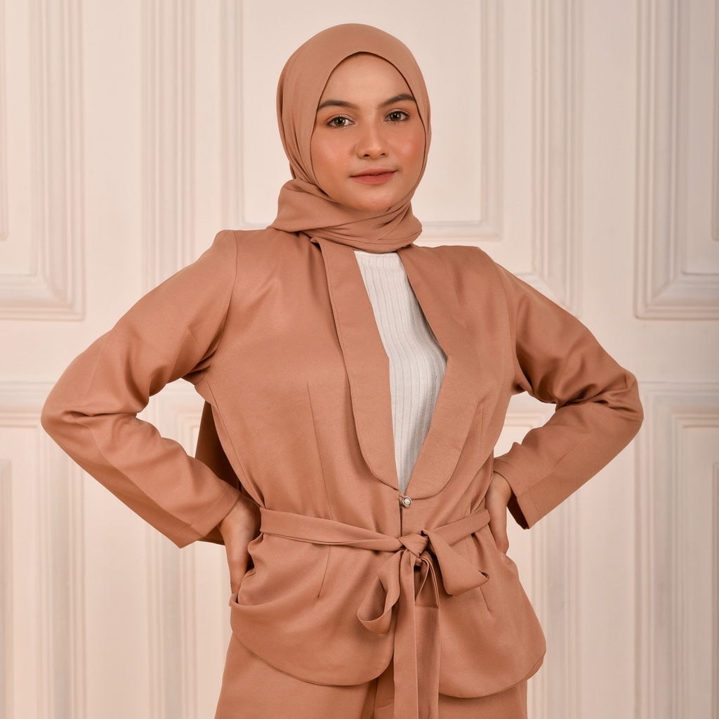 Michael's Collection - One Set Blazer Butterfly and Pants Miso Hijab Series - Gambar 4