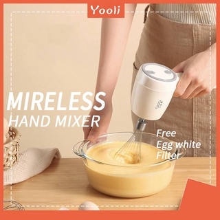 Electric food outlet mixer