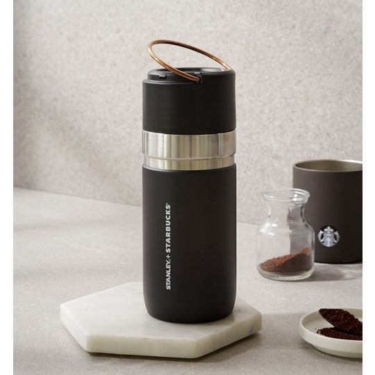 Starbucks Korea SS Black & Gold Stanley Thermos 500ml / 16.9 fl oz Tumbler  Cup