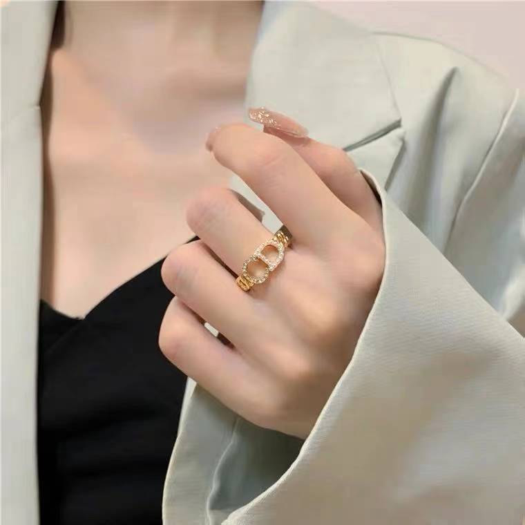 Red hot sale finger ring