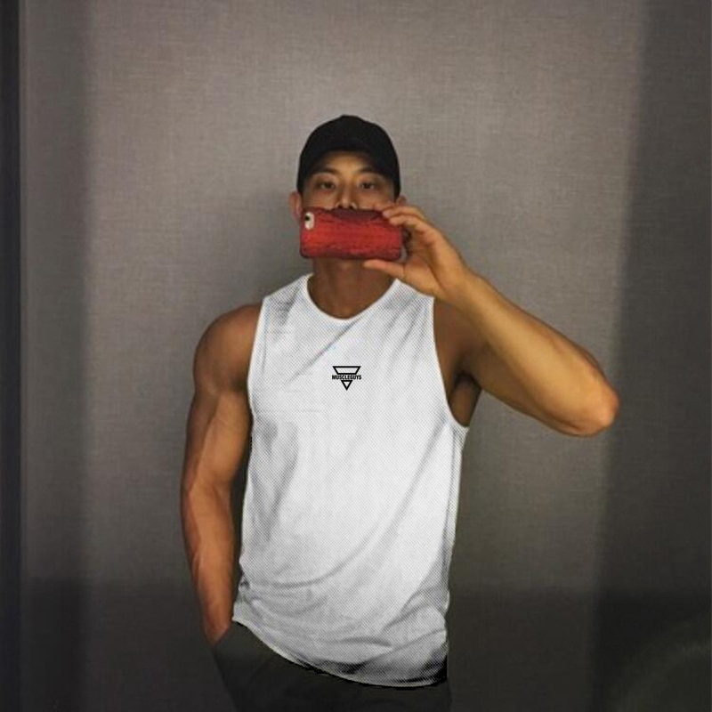 Muscleguys Summer Mens Running Vest Men Quick Dry Gym Clothing Bodybuilding Fitness Tank Top Sleeveless Shirt Workout Singlets