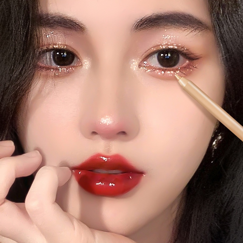 High Gloss Lying Silkworm Brightening Liquid Foundation Concealer For A Long Time