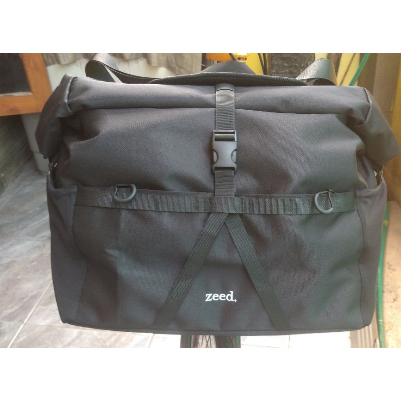 zeed front block bag