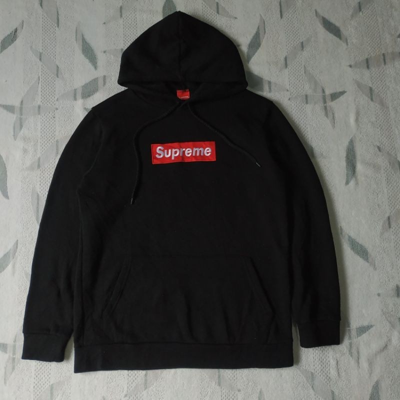 Supreme black and red hoodie on sale