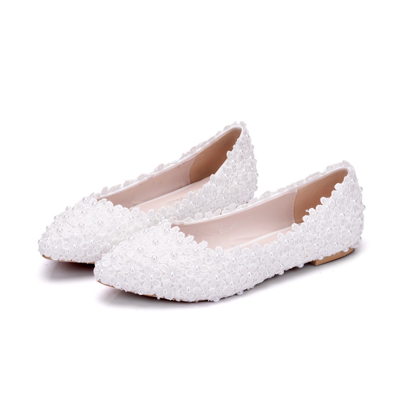 White ballet shoes hot sale for wedding