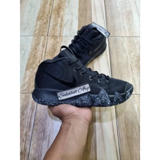 Blackout kyrie clearance 4