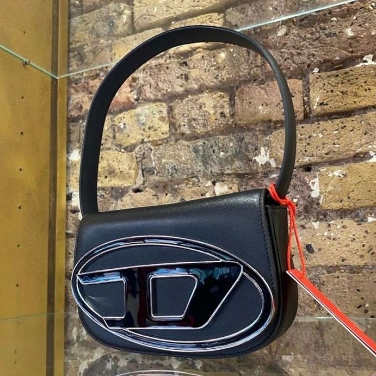 Sling bag di shopee clearance