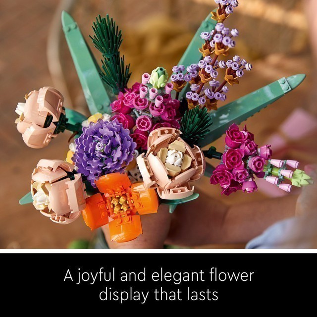 LEGO Botanicals 10280 Flower Bouquet (756 Pieces), Building Block, Toys, Bricks - Gambar 2