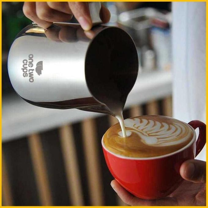 Terbaik [EZ] Gelas Milk Jug Kopi Espresso Latte Art - J068 Teko susu, ketel Stainless Steel dengan tutup Espresso kopi uap Barista Latte cappucino Paling keren