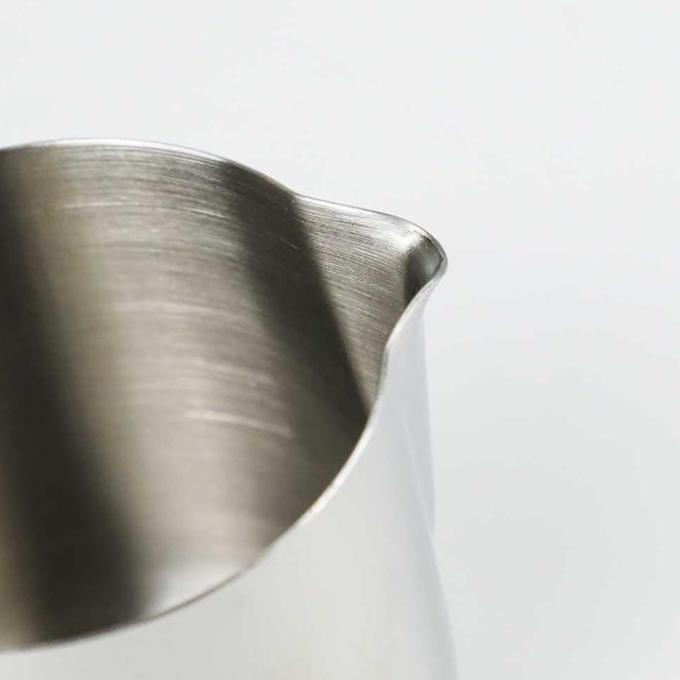 Teko Susu Milk Jug Kopi Espresso Latte Art Susu Buih Tahan Karat Kendi Susu Espresso dengan Skala Kopi Barista Latte Frother Pitcher Pembusa Pengental Susu Paling keren - Gambar 4