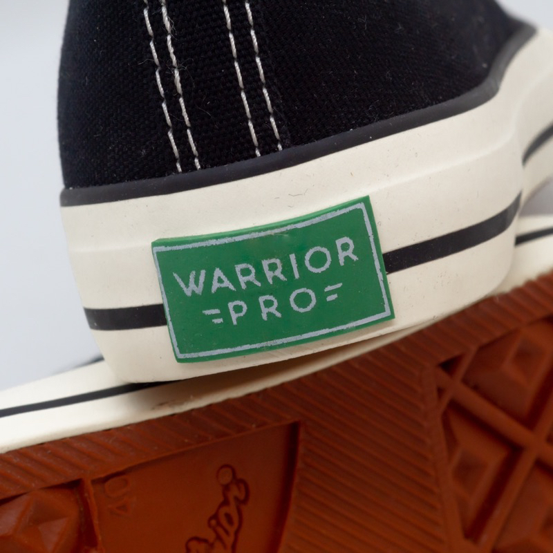 Sepatu Sekolah Warrior Pro Basic Black White LC - Sepatu Sekolah Warior Hitam Putih - Gambar 4