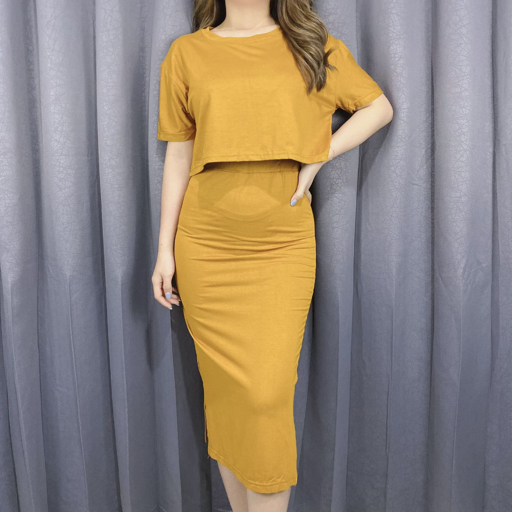 Robe sans manches en maille épaisses avec ouverture à boutons sur le devant jamais porté avec