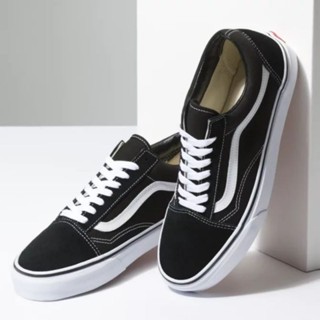 White hot sale vans black