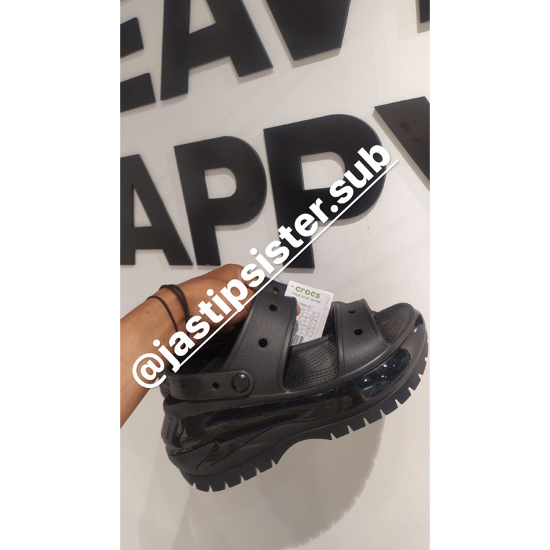 Crocs MEGA CRUSH Sandals BLACK Shopee Singapore