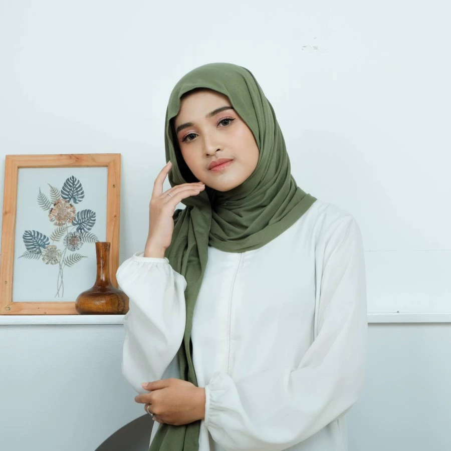 Hijab Pashmina Kaos Polos / Hijab Pashmin Kaos Premium - Gambar 4