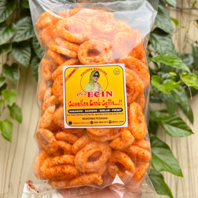 Super spicy fish ring crackers 100 grams | Shopee Singapore