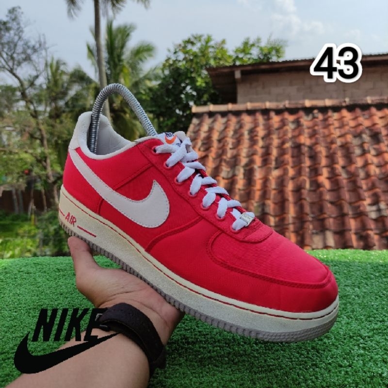 All red hot sale air forces