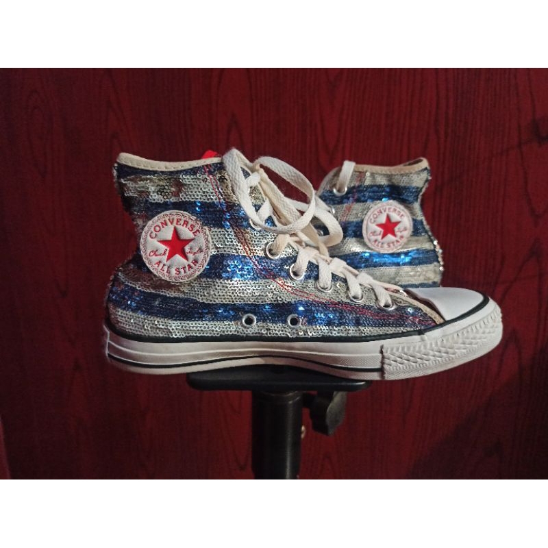 Blue 2024 sequin converse