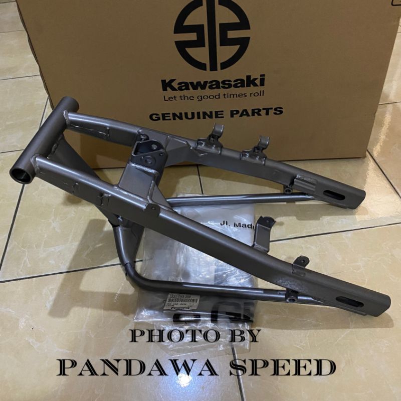 Swing Arm Swing Arem Ninja 150 Rr New Old Gray Original 33001-0565-26M ...