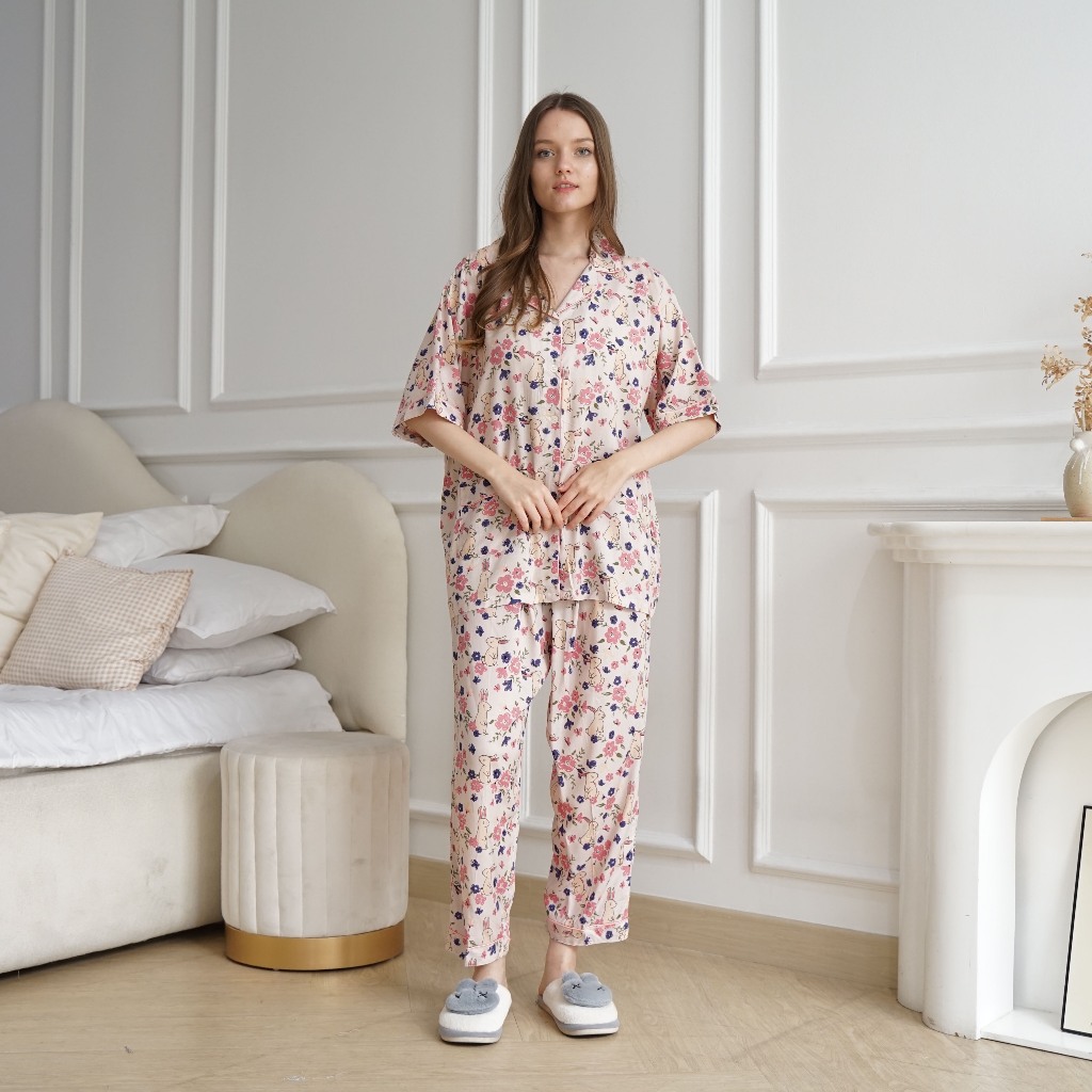 Goodnites - bunny & Flower rayon pajamas 683G (M&L) | Shopee Singapore