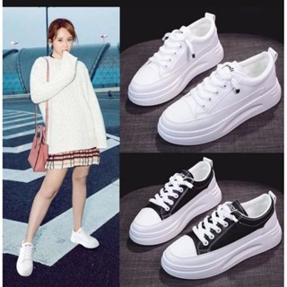 White on sale simple sneakers