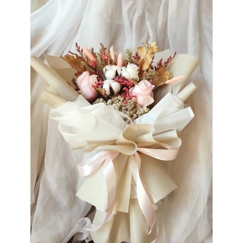 buket wedding - buket lamaran - kado wisuda - buket anniversary - Gambar 3