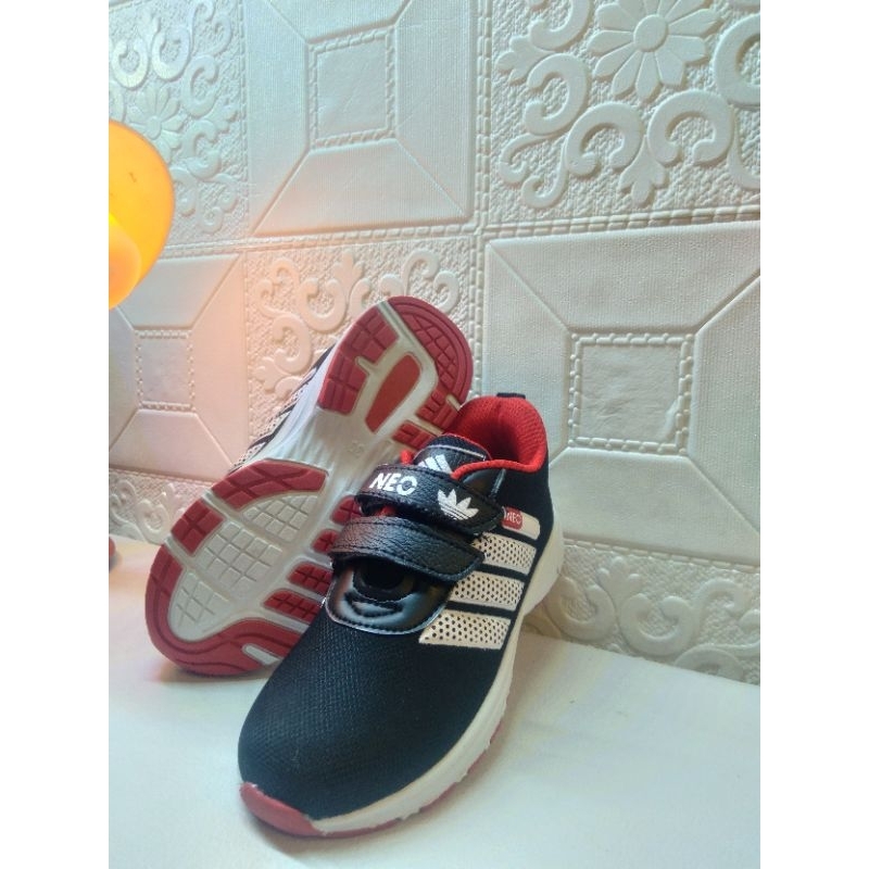 Adidas neo shoes outlet for toddlers