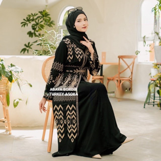 Gold on sale abaya dress