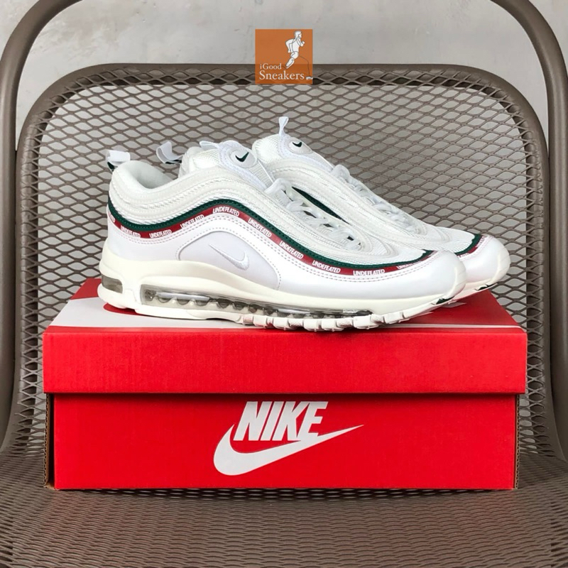 White green and on sale red air max 97