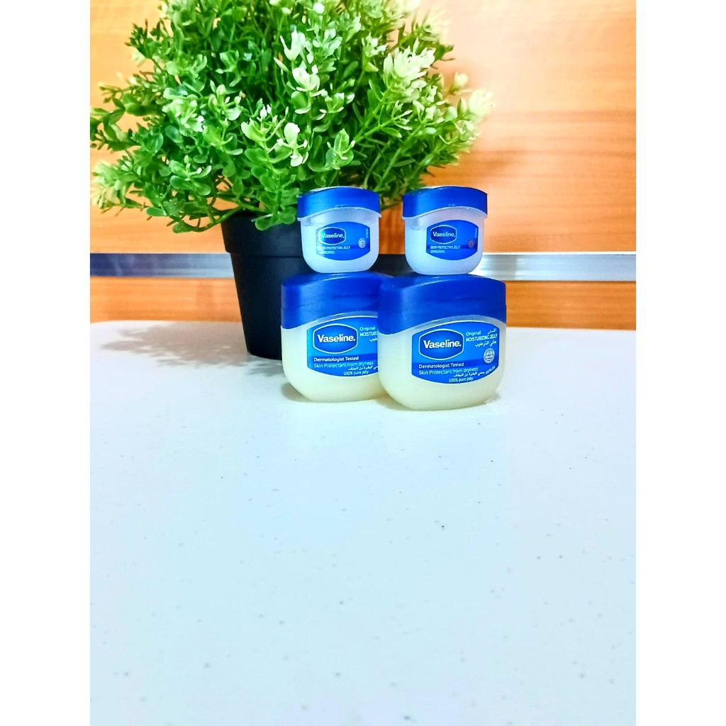 Vaseline Petroleum Jelly Original Arabic/Petroleum Jelly/Multifunction
